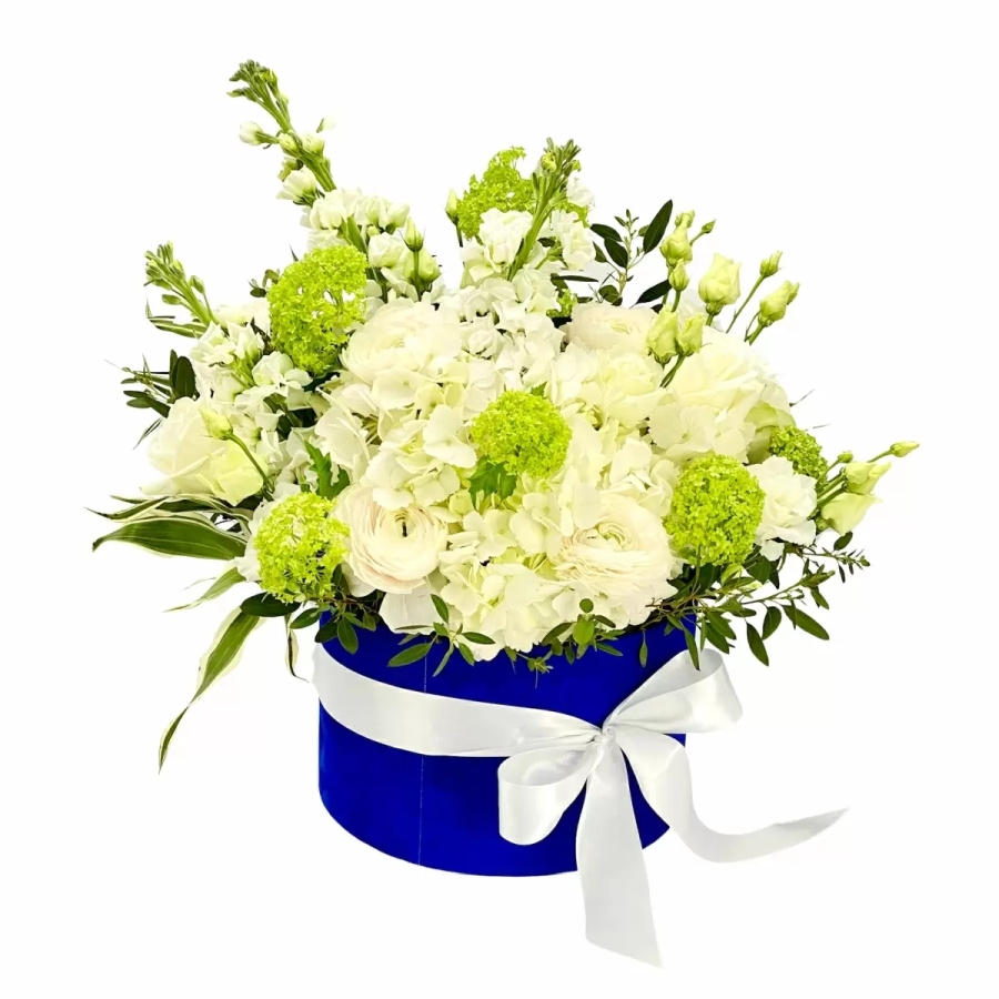 buchete si cutii cu flori albe minunate deosebite